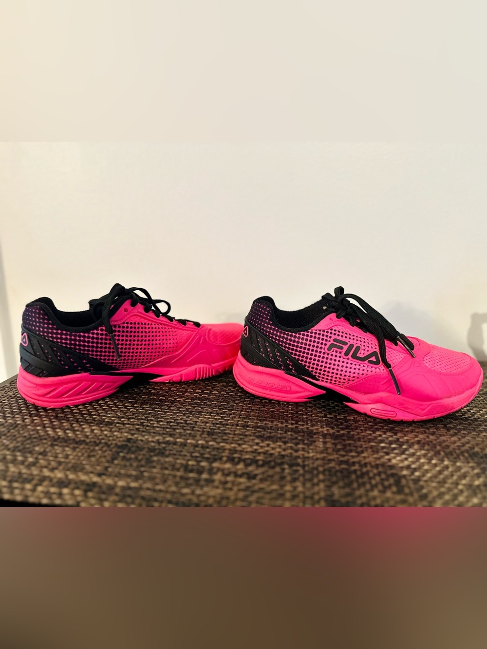 FILA Women's Volley Zone Pickleball Shoes - Knockout Pink / Black (Size 6.5) - Picture 4 of 9